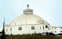 Church en forme d'igloo !