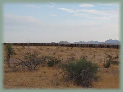 Mexique / USA - Le mur de la honte