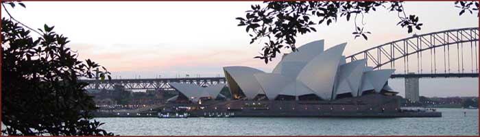 Sydney by night