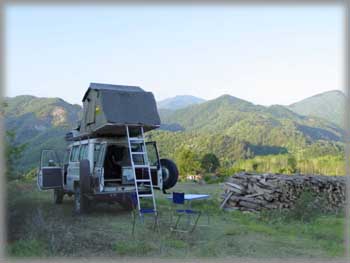 Bivouac sur une exploitation forestière