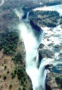 Chutes Victoria Falls vue d'hélicoptère